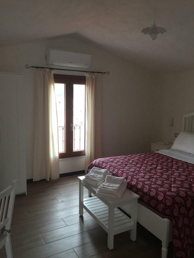 Bomarosa B&B Bosa Zewnętrze zdjęcie