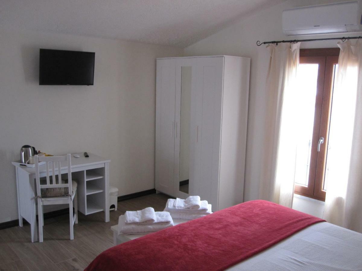 Bomarosa B&B Bosa Zewnętrze zdjęcie